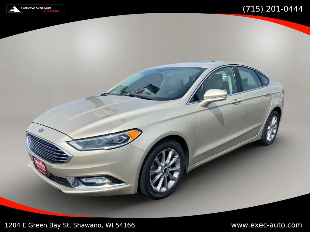  2017 Ford Fusion SE   