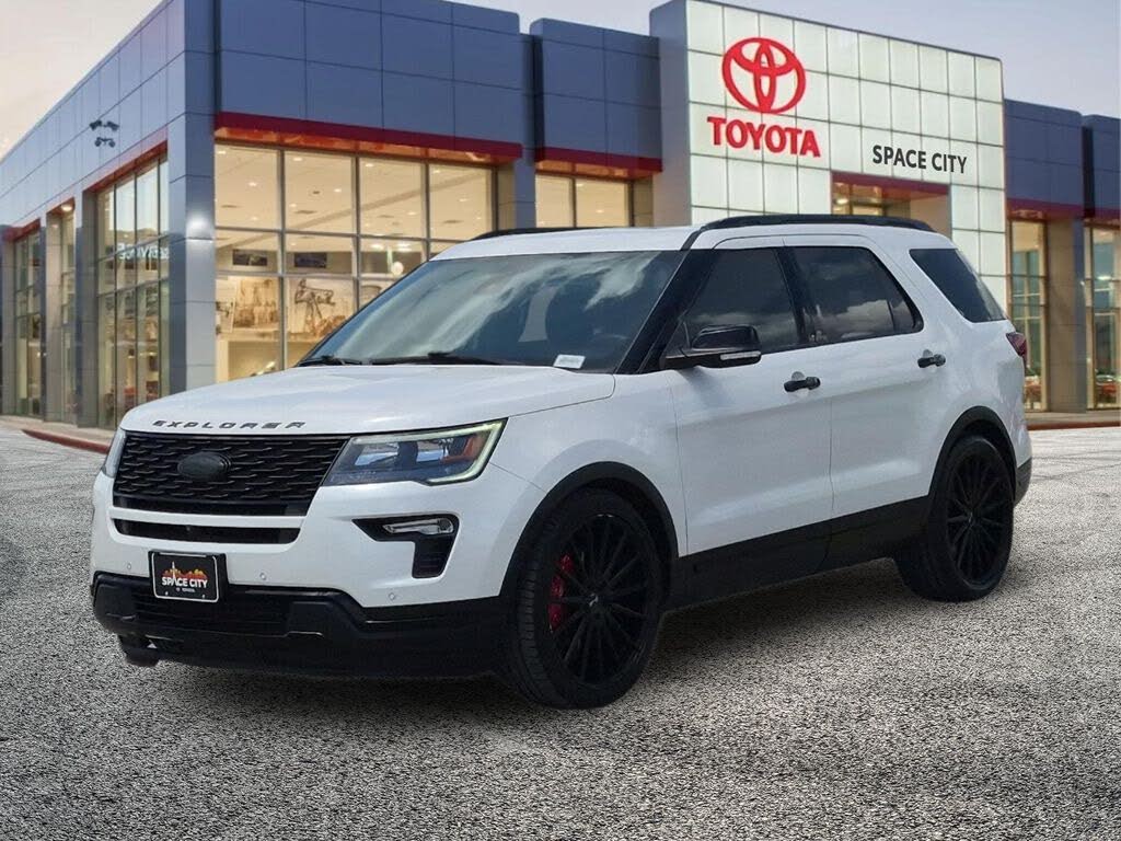 White Platinum Clearcoat Metallic 2018 Ford Explorer SUV / Crossover All-Wheel Drive 6-Speed Automatic