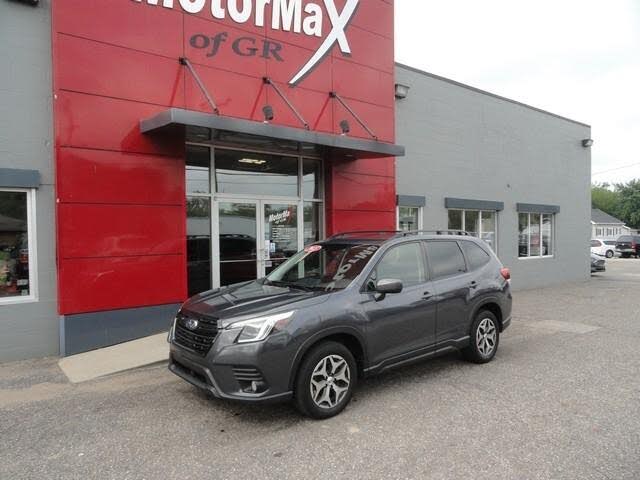  2023 Subaru Forester Premium Crossover AWD   