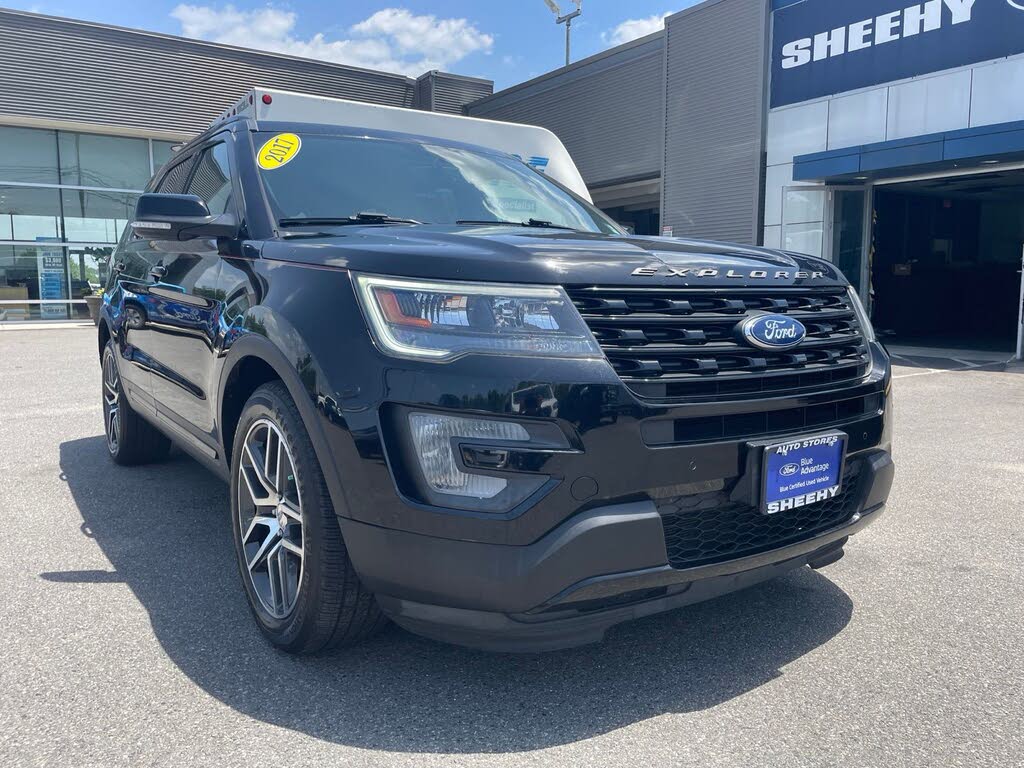 2017 Ford Explorer Negro (Shadow Black) SUV/Crossover Tracción en las cuatro ruedas 6 velocidades Automática