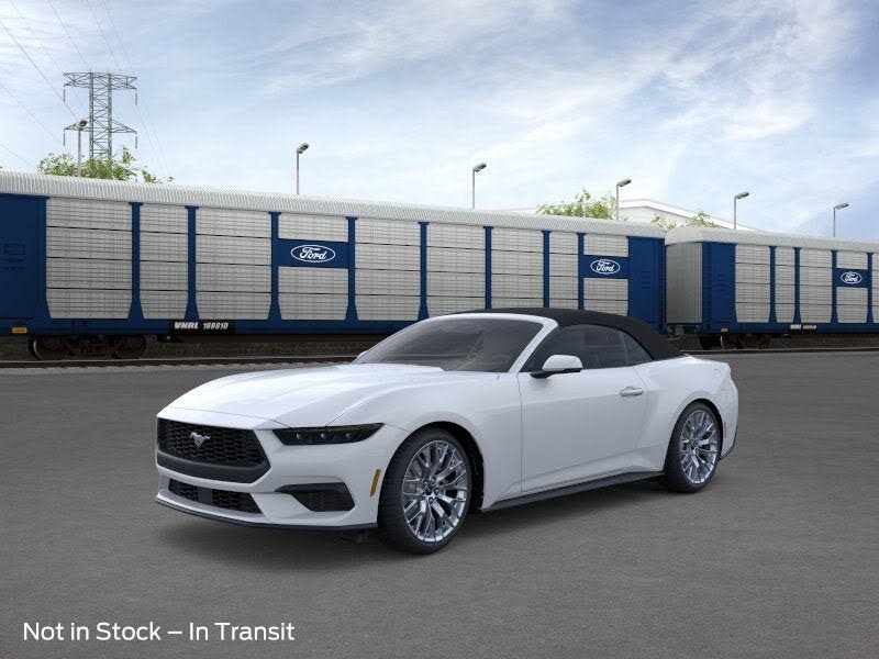 Oxford White 2026 Ford Mustang Convertible Rear-Wheel Drive Automatic