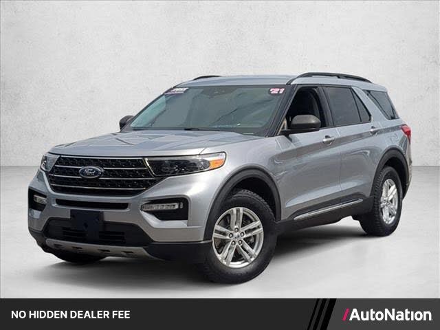 Iconic Silver Metallic 2021 Ford Explorer SUV / Crossover All-Wheel Drive Automatic