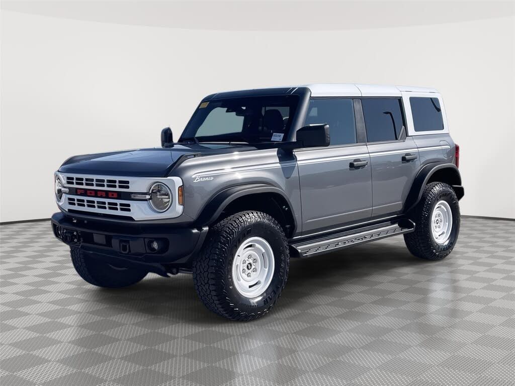  2025 Ford Bronco Heritage Edition 4-Door 4WD   