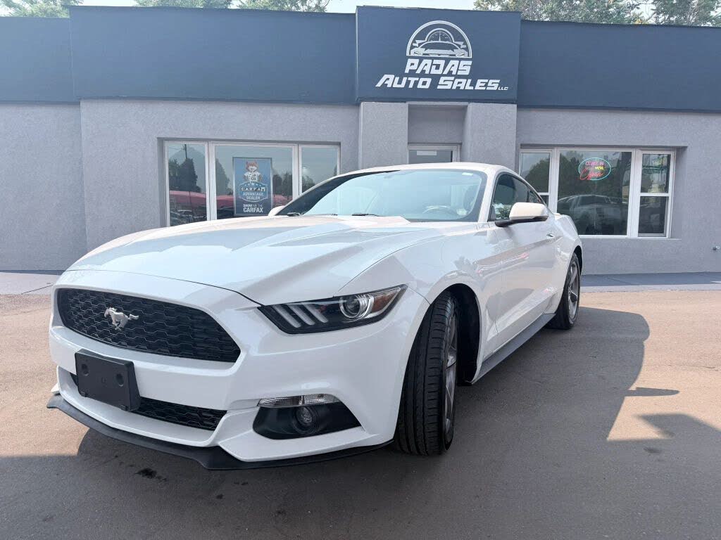  2017 Ford Mustang EcoBoost Premium Coupe RWD   