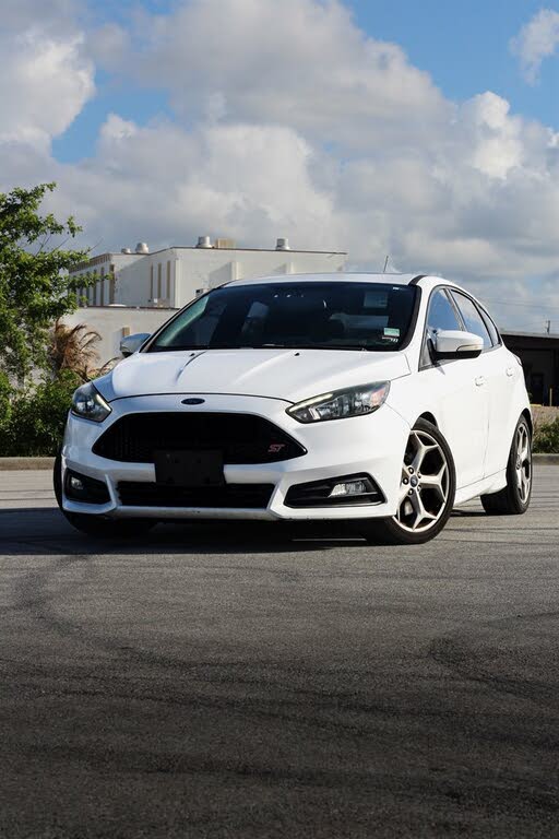  2016 Ford Focus ST   