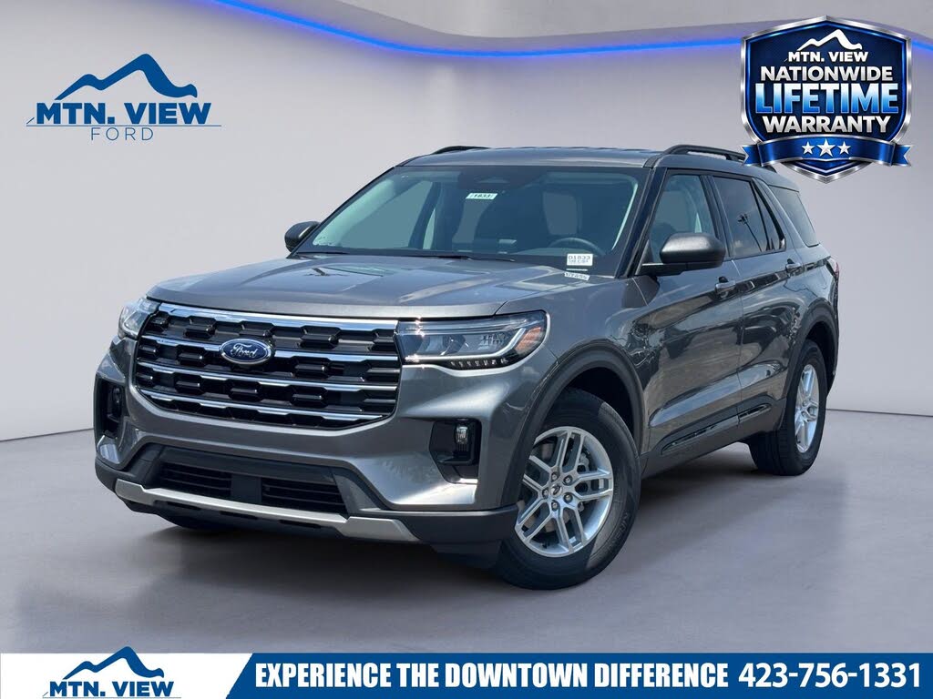 Carbonized Gray Metallic 2026 Ford Explorer SUV / Crossover Rear-Wheel Drive Automatic