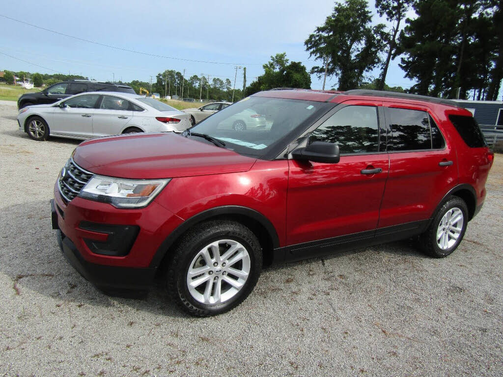 Red 2017 Ford Explorer SUV / Crossover Front-Wheel Drive 6-Speed Automatic
