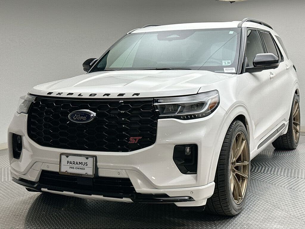 Star White Metallic Tri-Coat 2025 Ford Explorer SUV / Crossover All-Wheel Drive Automatic
