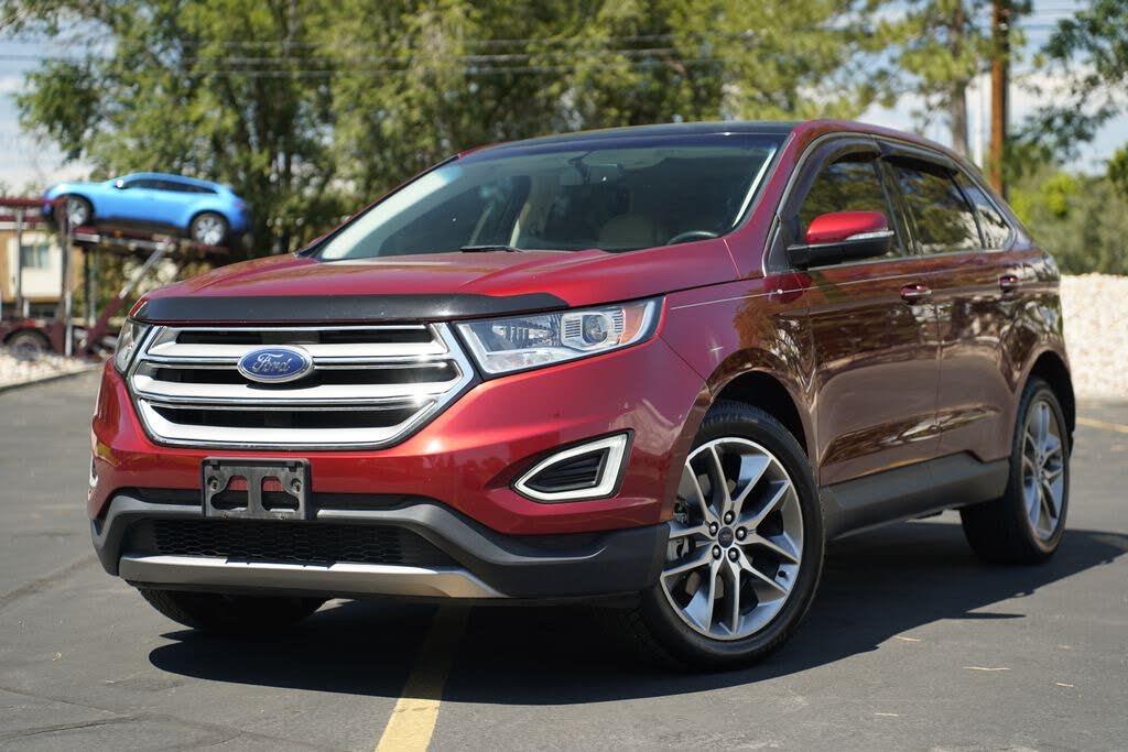 Ruby Red Metallic 2017 Ford Edge SUV / Crossover Front-Wheel Drive 6-Speed Automatic