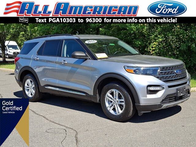 Iconic Silver Metallic 2023 Ford Explorer SUV / Crossover All-Wheel Drive Automatic
