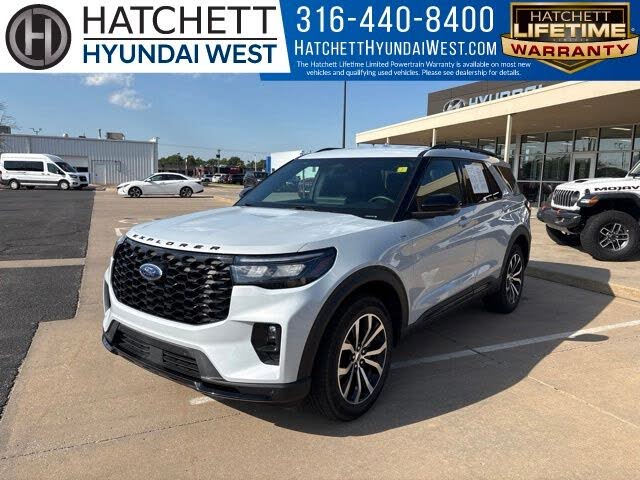  2026 Ford Explorer ST-Line AWD   