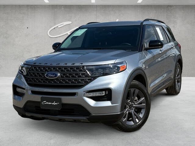 Silver Metallic 2023 Ford Explorer SUV / Crossover Rear-Wheel Drive Automatic