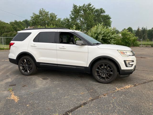 Oxford White 2017 Ford Explorer SUV / Crossover All-Wheel Drive 6-Speed Automatic
