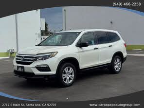 View vehicle photo 1