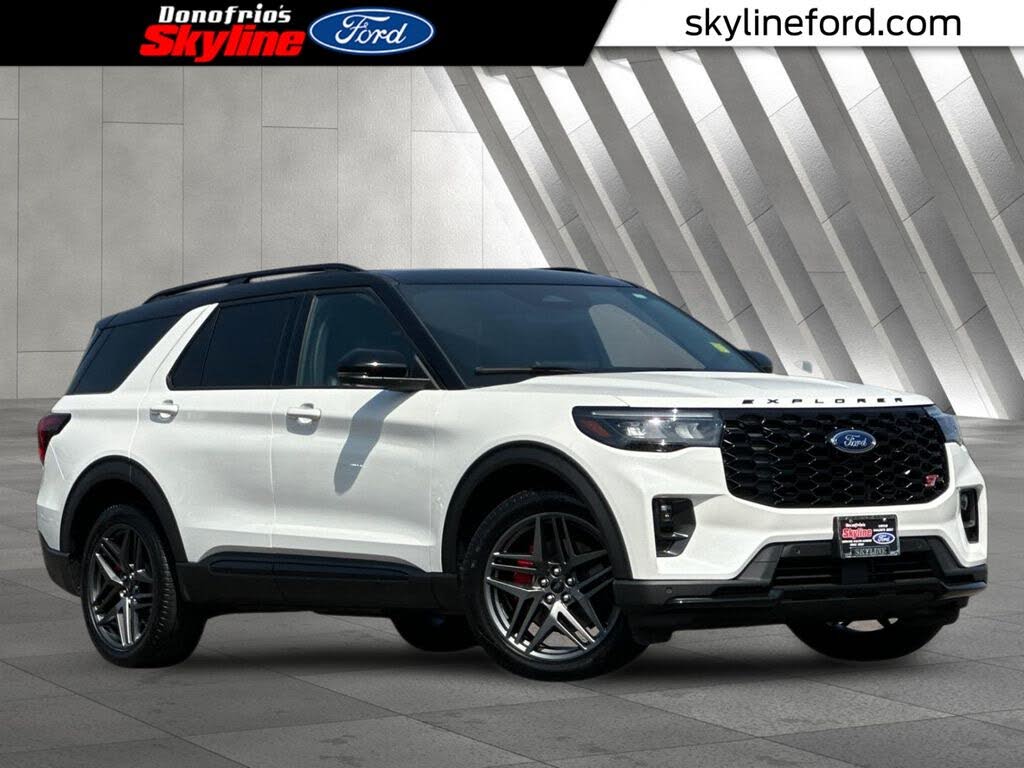White Metallic 2025 Ford Explorer SUV / Crossover All-Wheel Drive Automatic