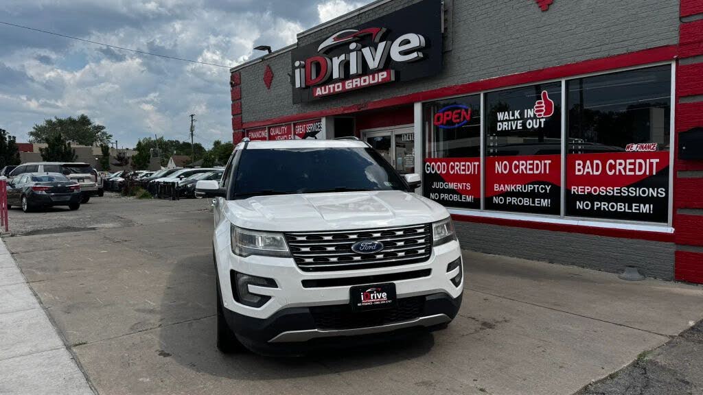 White 2016 Ford Explorer SUV / Crossover All-Wheel Drive 6-Speed Automatic