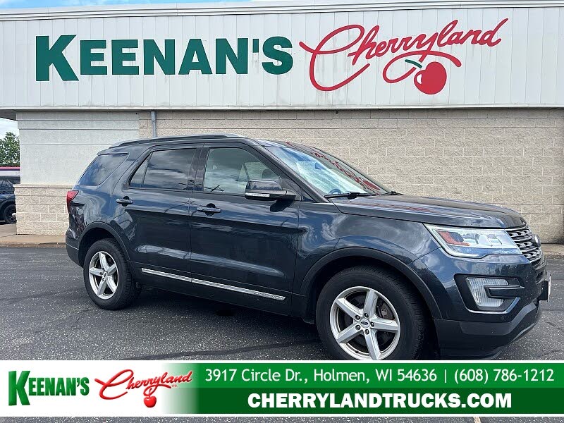  2017 Ford Explorer XLT AWD   