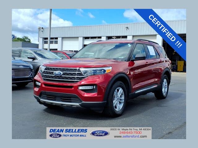Rapid Red Metallic Tinted Clearcoat 2024 Ford Explorer SUV / Crossover All-Wheel Drive Automatic