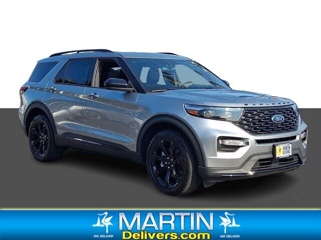  2024 Ford Explorer ST-Line AWD   