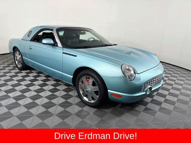 2002 Ford Thunderbird Deluxe RWD   