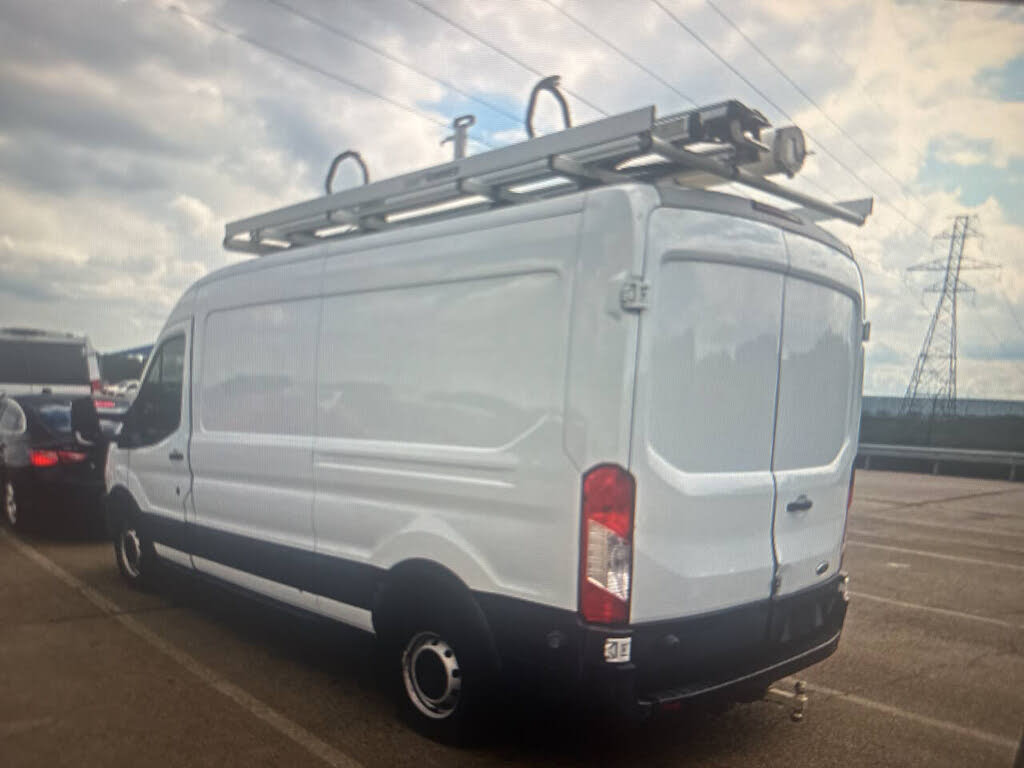 2015 Ford Transit — photo 1 of 1