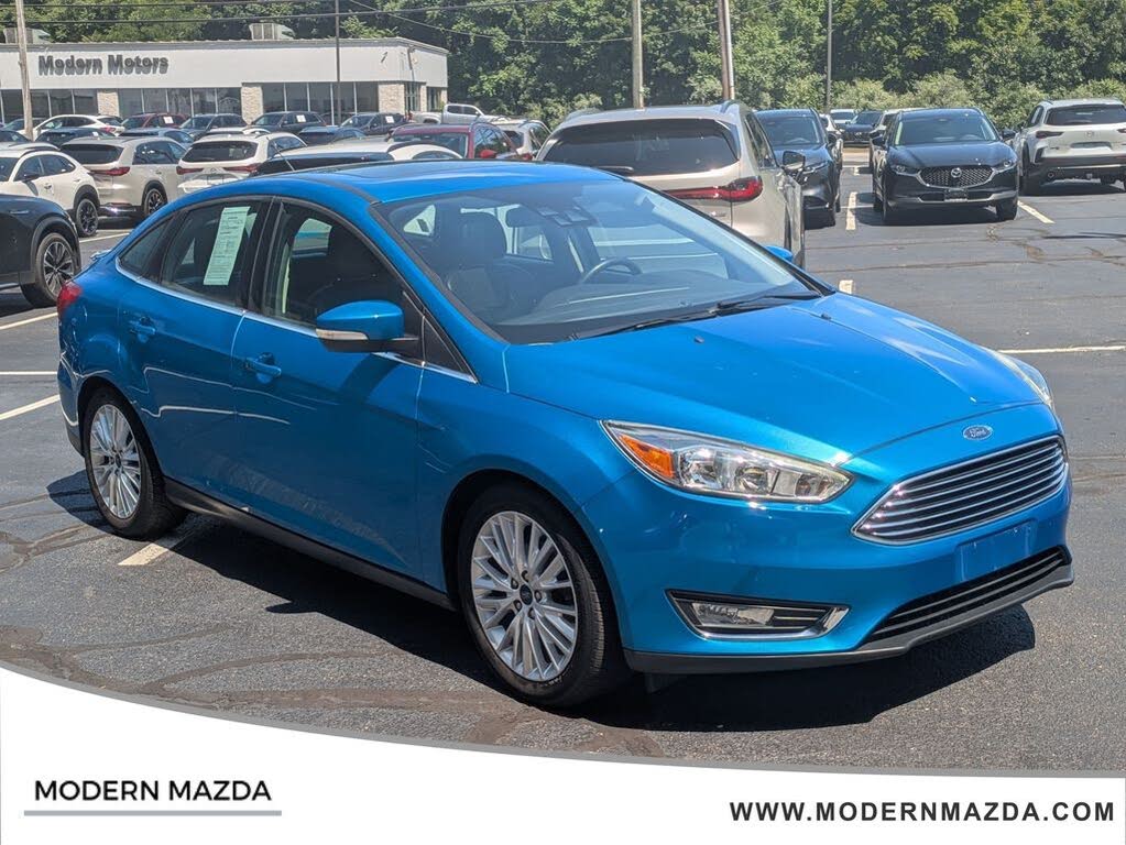 Blue Candy 2017 Ford Focus Sedan Front-Wheel Drive 6-Speed Automatic