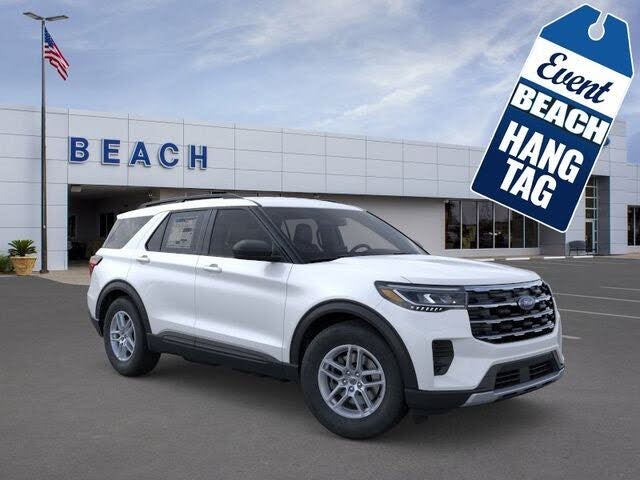 Star White Metallic Tri-Coat 2026 Ford Explorer SUV / Crossover Rear-Wheel Drive Automatic
