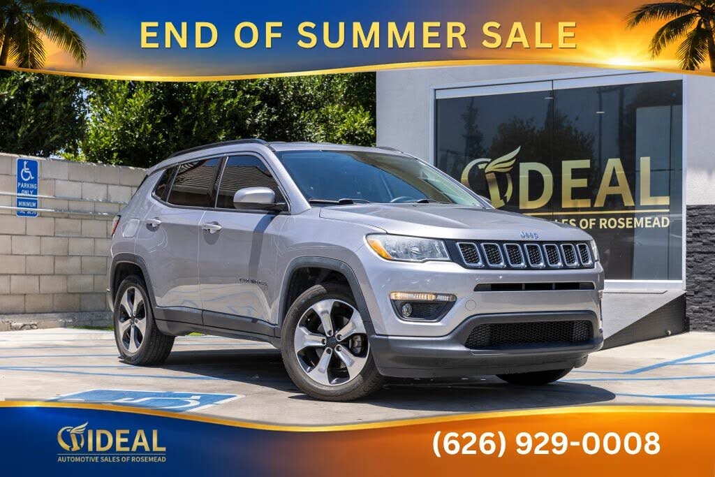 Silver 2018 Jeep Compass SUV / Crossover Front-Wheel Drive 6-Speed Automatic