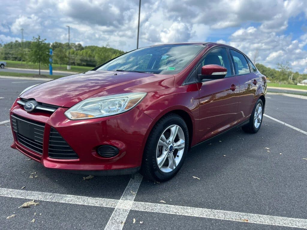 2014 Ford Focus Sedan Front-Wheel Drive 6-Speed Automatic