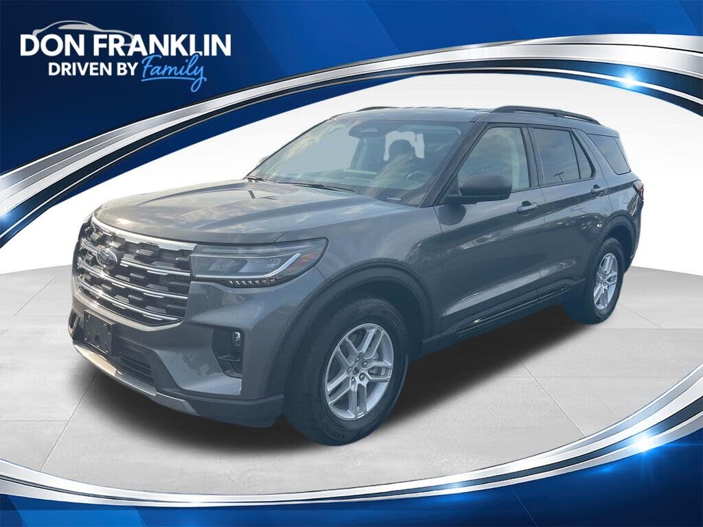 Carbonized Gray Metallic 2026 Ford Explorer SUV / Crossover Rear-Wheel Drive Automatic