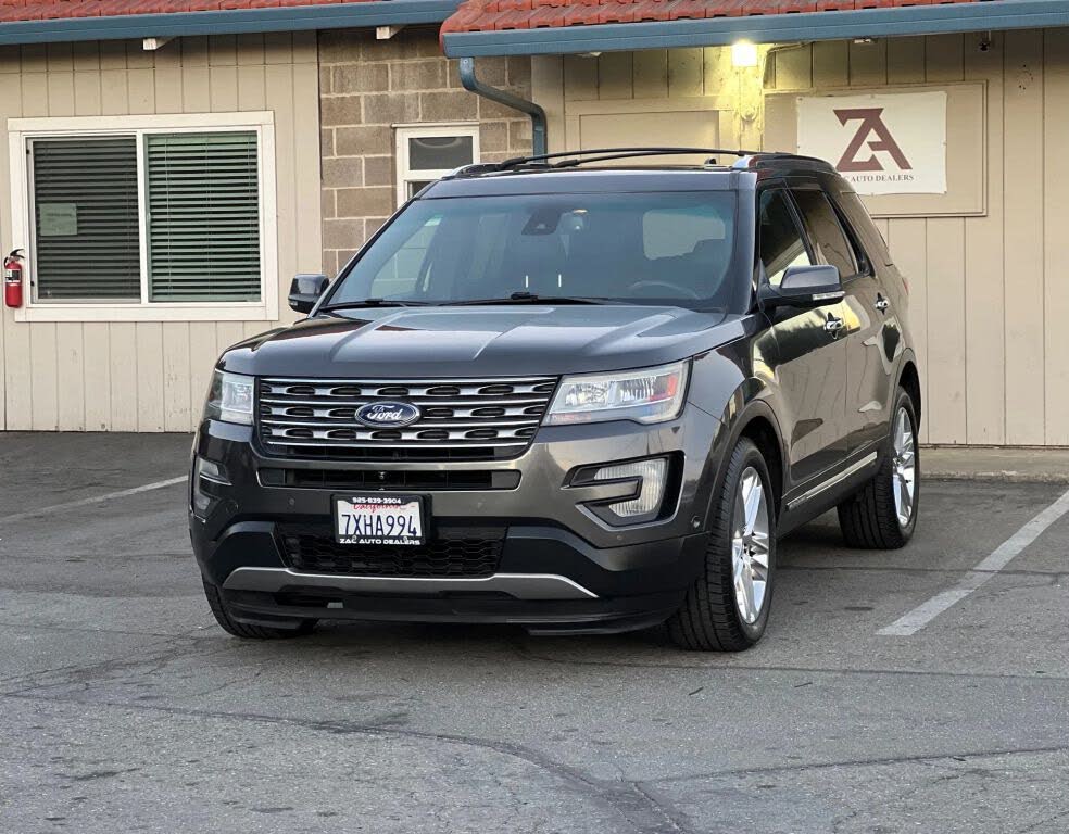Gray 2017 Ford Explorer SUV / Crossover All-Wheel Drive 6-Speed Automatic