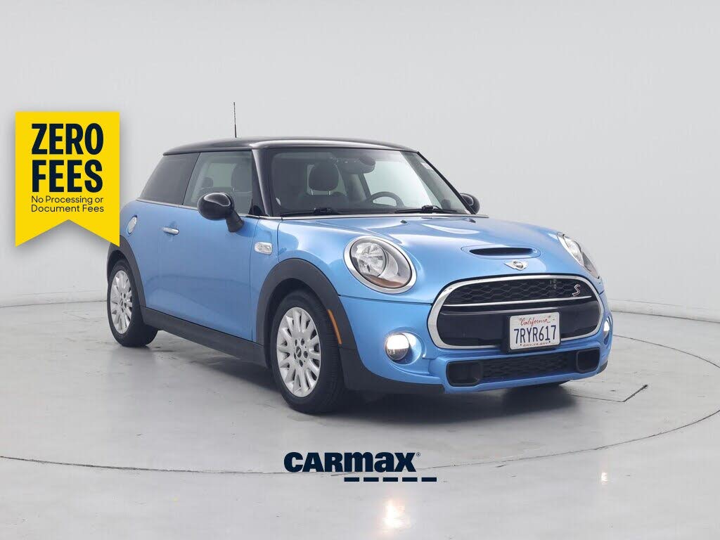 Blue 2016 MINI Cooper Hatchback Front-Wheel Drive Automatic
