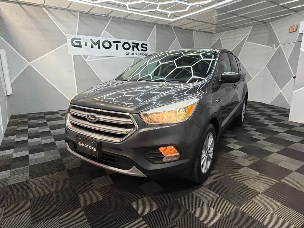  2017 Ford Escape SE AWD   