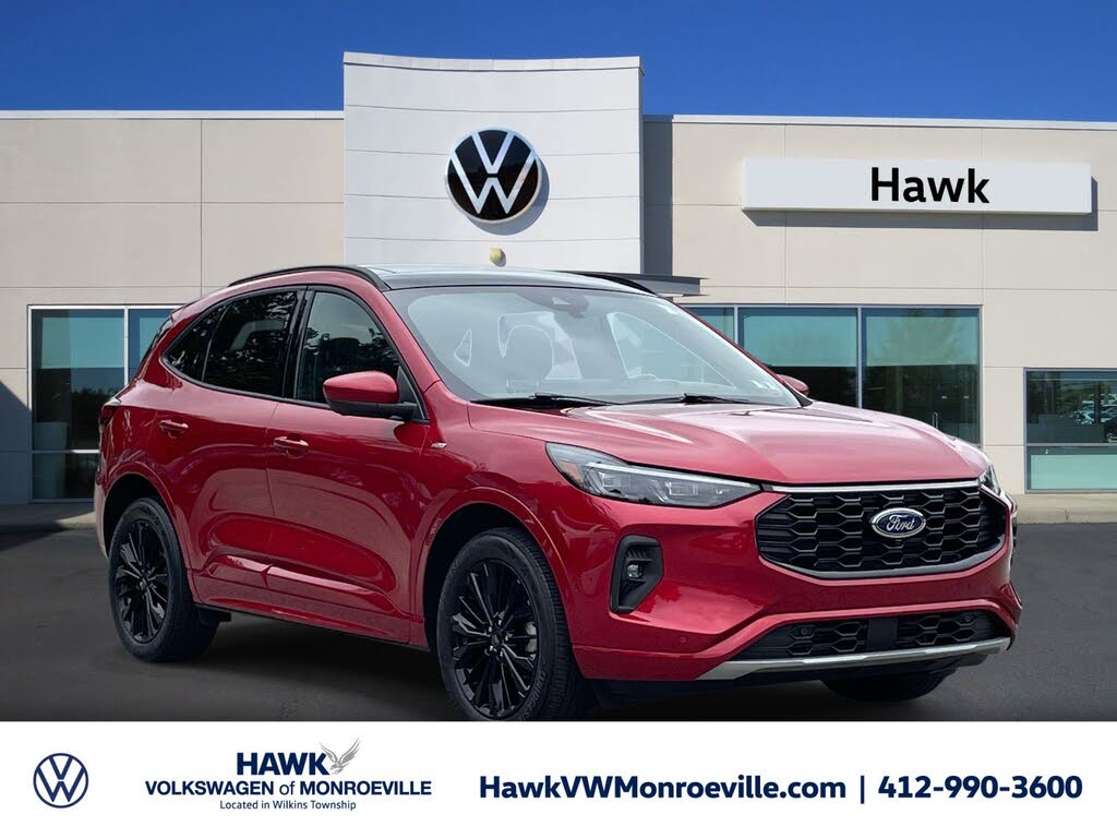 Rapid Red Metallic Tinted Clearcoat 2024 Ford Escape SUV / Crossover All-Wheel Drive Continuously Variable Transmission