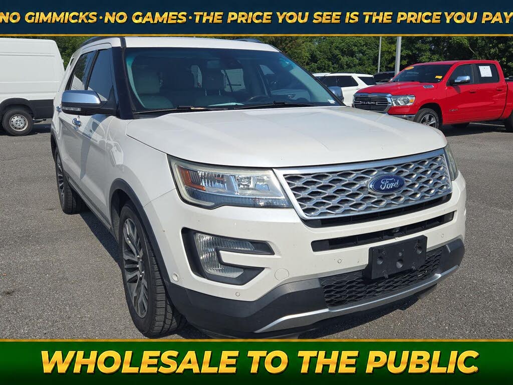  2016 Ford Explorer Platinum 4WD   