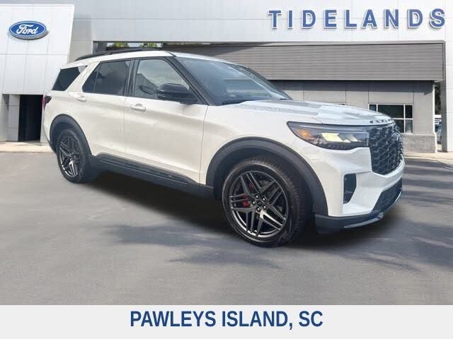 Star White Metallic Tri-Coat 2026 Ford Explorer SUV / Crossover Rear-Wheel Drive Automatic