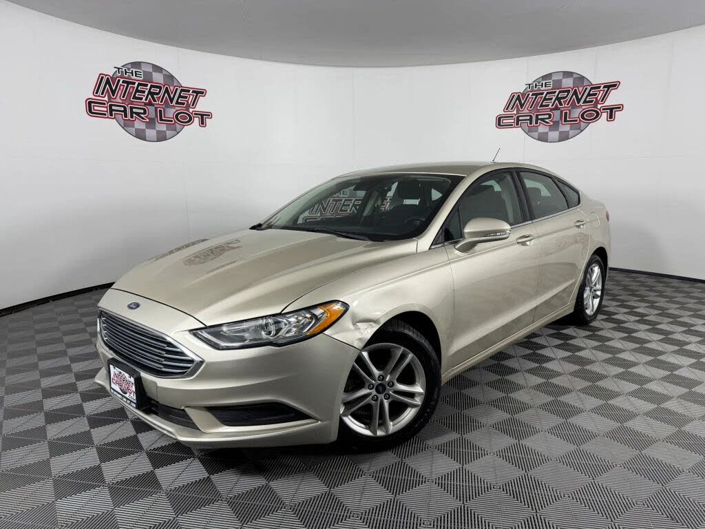 Gold 2018 Ford Fusion Sedan Front-Wheel Drive 6-Speed Automatic