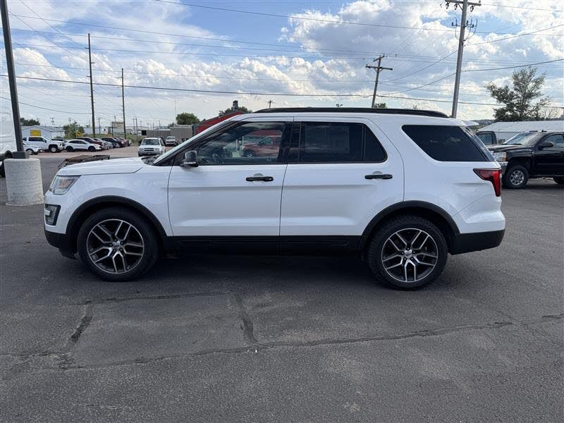  2016 Ford Explorer Sport 4WD   