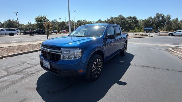  2024 Ford Maverick Lariat SuperCrew FWD   