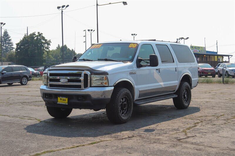 White 2000 Ford Excursion SUV / Crossover Four-Wheel Drive Automatic