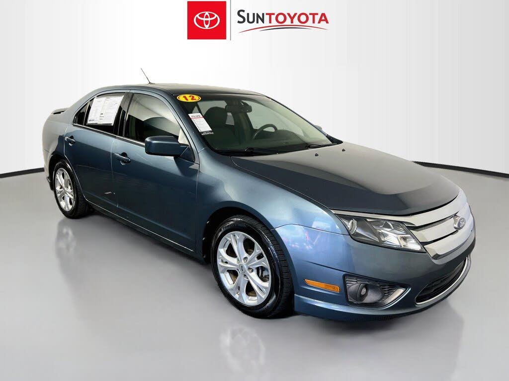 Blue 2012 Ford Fusion Sedan Front-Wheel Drive Automatic