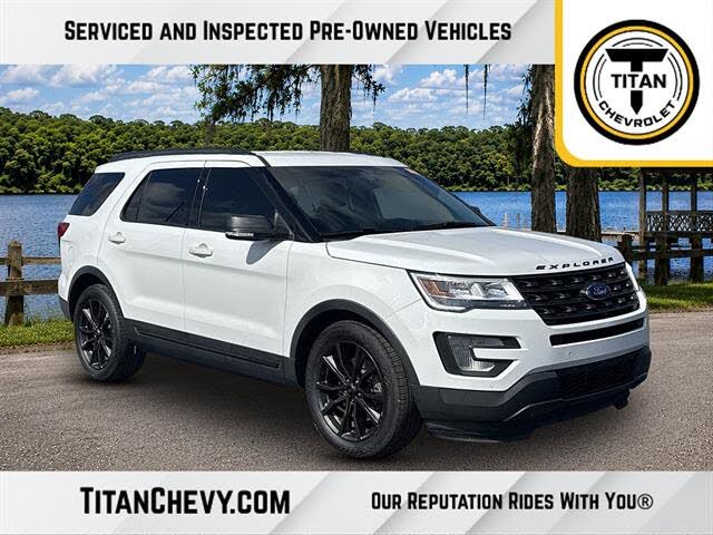 Oxford White 2017 Ford Explorer SUV / Crossover Front-Wheel Drive 6-Speed Automatic