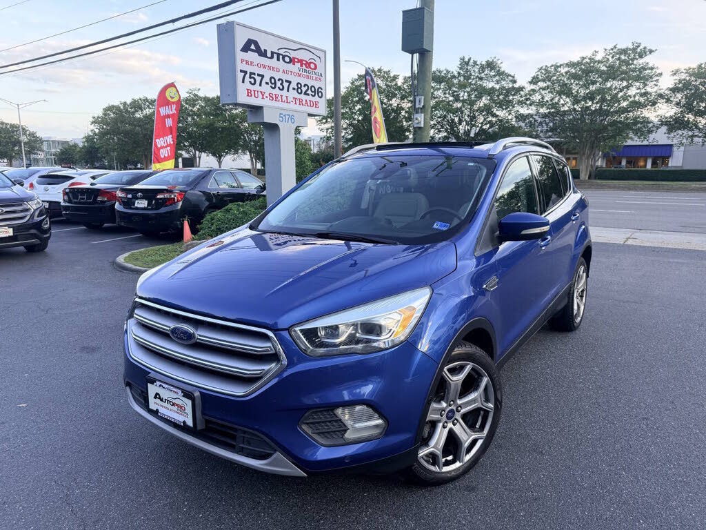 Blue 2017 Ford Escape SUV / Crossover Front-Wheel Drive 6-Speed Automatic