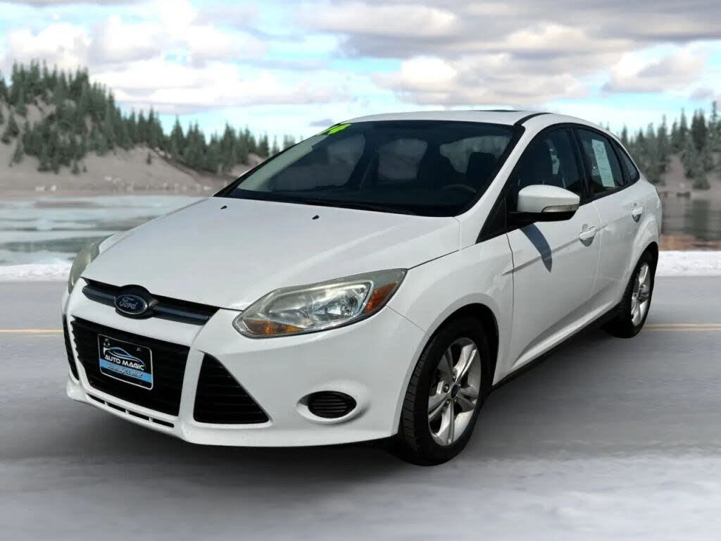  2014 Ford Focus Sedan Front-Wheel Drive 6-Speed Automatic