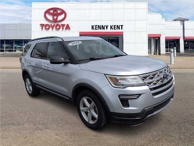  2018 Ford Explorer XLT   