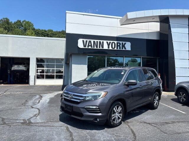 Gray 2017 Honda Pilot SUV / Crossover All-Wheel Drive Automatic
