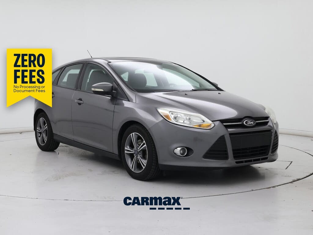 Gray 2014 Ford Focus Hatchback Front-Wheel Drive Automatic