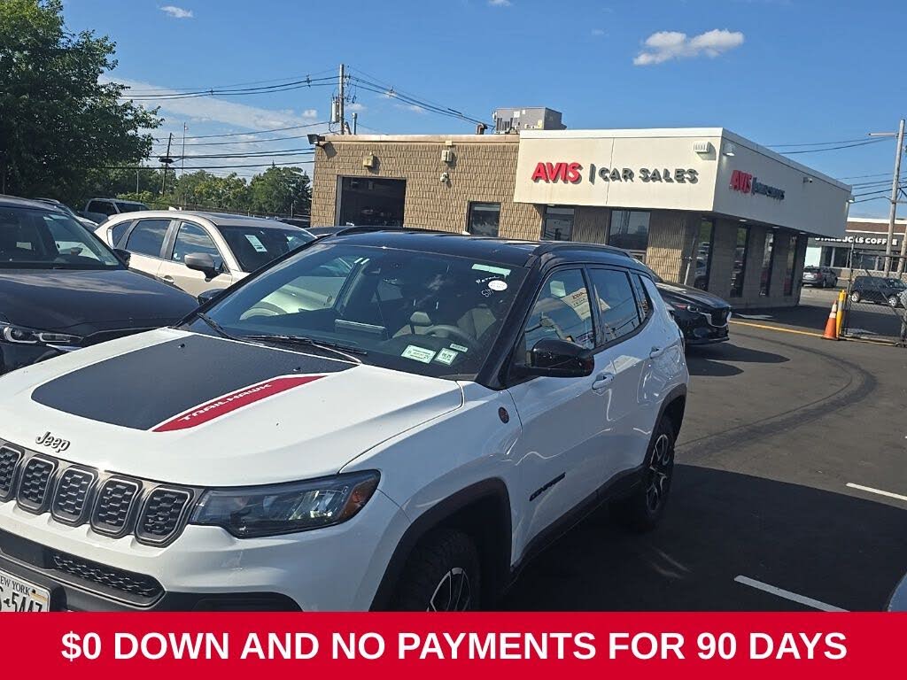 Bright White Clearcoat 2025 Jeep Compass SUV / Crossover Four-Wheel Drive 8-Speed Automatic