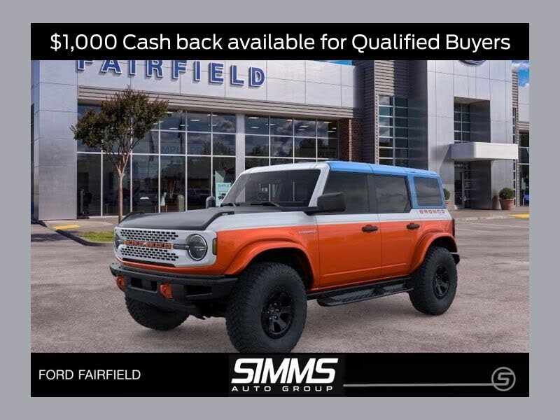Oxford White 2026 Ford Bronco SUV / Crossover Four-Wheel Drive Automatic