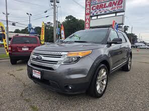 View vehicle photo 3